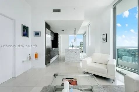 900 Biscayne Boulevard Miami FL 33132