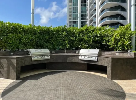 900 Biscayne Boulevard Miami FL 33132