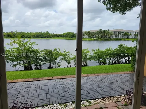 10691 SW 6th Street Pembroke Pines FL 33025