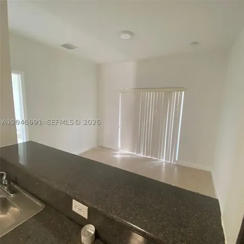 1660 SE 29th Street Homestead FL 33035