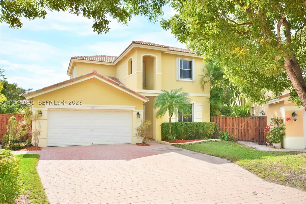 4534 NW 94th Place Doral FL 33178