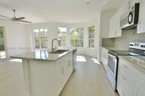 4534 NW 94th Place Doral FL 33178