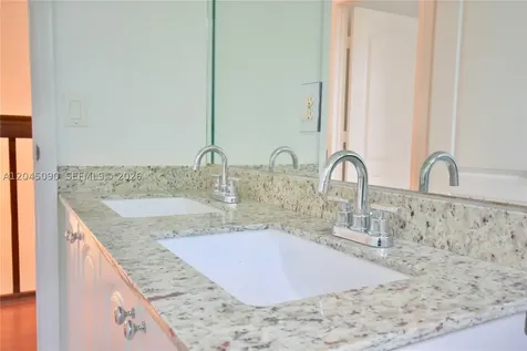 4534 NW 94th Place Doral FL 33178