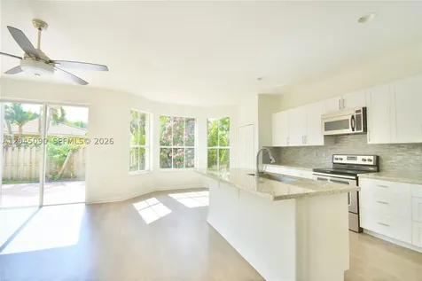 4534 NW 94th Place Doral FL 33178