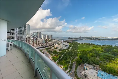 900 Biscayne Boulevard Miami FL 33132