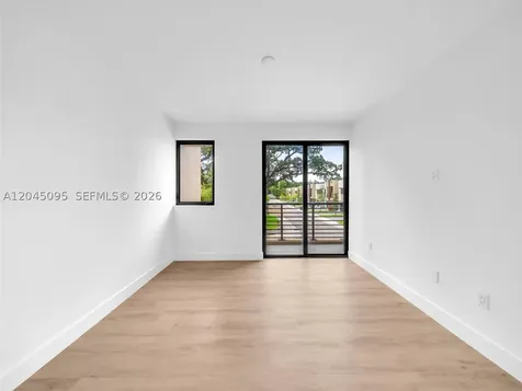 5505 W Oak Way Dania Beach FL 33301