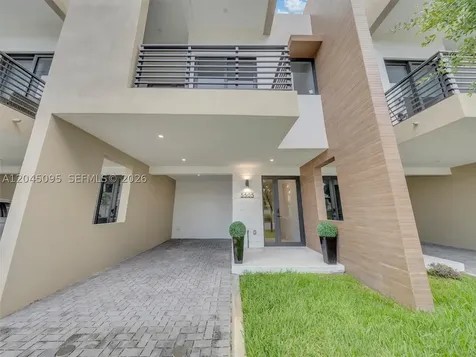 5505 W Oak Way Dania Beach FL 33301