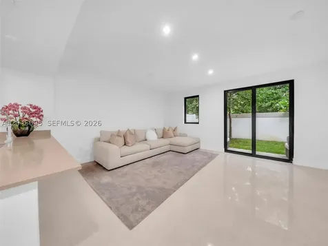 5505 W Oak Way Dania Beach FL 33301