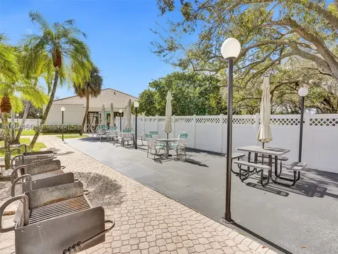 3300 W Rolling Hills Circle Davie FL 33328