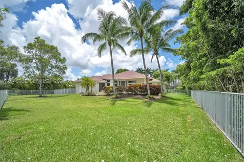 16310 Paddock Lane Weston FL 33326