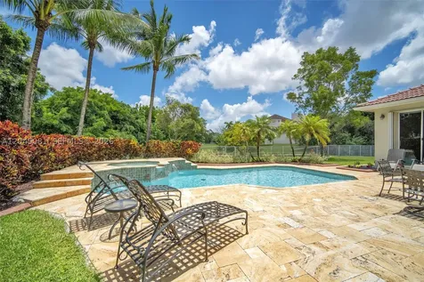 16310 Paddock Lane Weston FL 33326