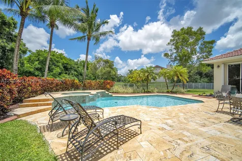 16310 Paddock Lane Weston FL 33326