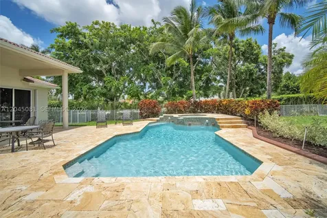 16310 Paddock Lane Weston FL 33326