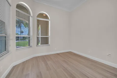 16310 Paddock Lane Weston FL 33326