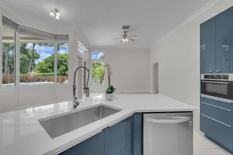 16310 Paddock Lane Weston FL 33326