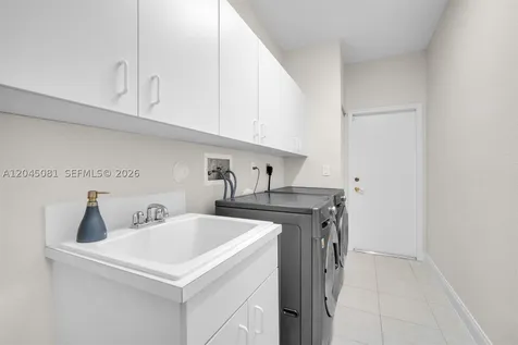16310 Paddock Lane Weston FL 33326