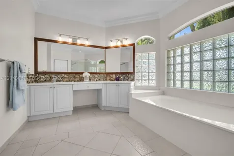 16310 Paddock Lane Weston FL 33326