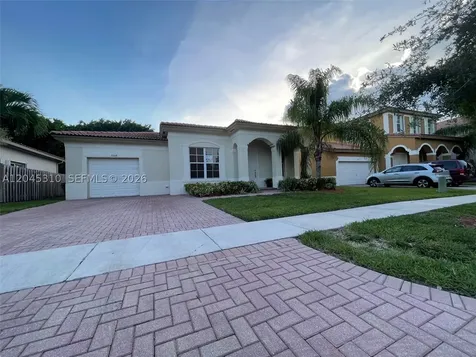 2008 NE 38th Road Homestead FL 33033