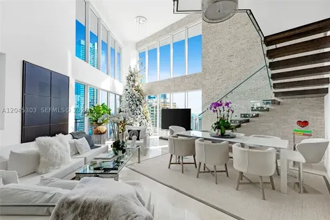 60 SW 13th Street Miami FL 33130
