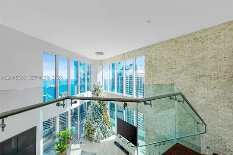 60 SW 13th Street Miami FL 33130