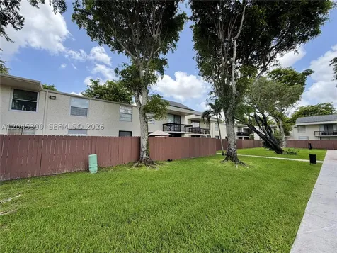 8303 SW 142nd Avenue Miami FL 33183