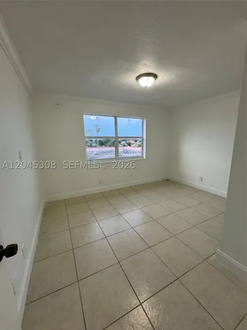 11195 SW 1st Street Sweetwater FL 33174