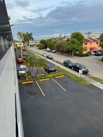 11195 SW 1st Street Sweetwater FL 33174