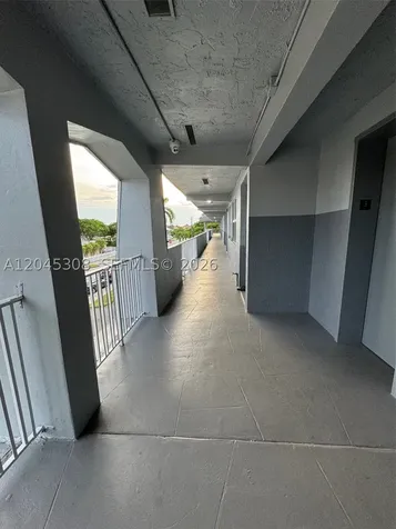 11195 SW 1st Street Sweetwater FL 33174