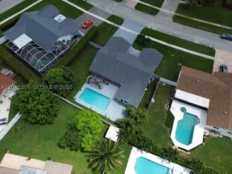15810 N Wind Circle Sunrise FL 33326