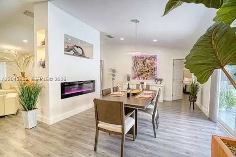 15810 N Wind Circle Sunrise FL 33326