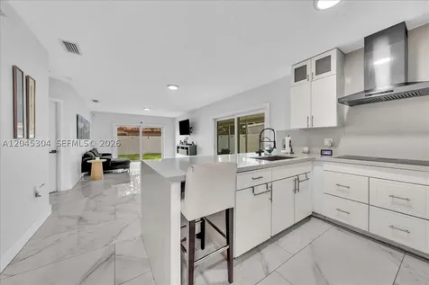 5542 NW 190th Lane Miami Gardens FL 33055