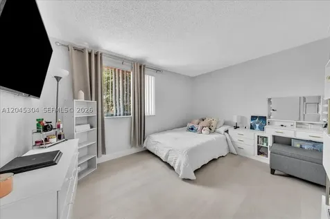 5542 NW 190th Lane Miami Gardens FL 33055