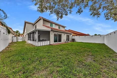 5542 NW 190th Lane Miami Gardens FL 33055