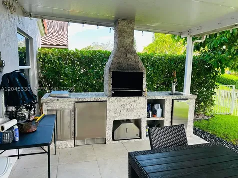 2048 NW 164th Avenue Pembroke Pines FL 33028