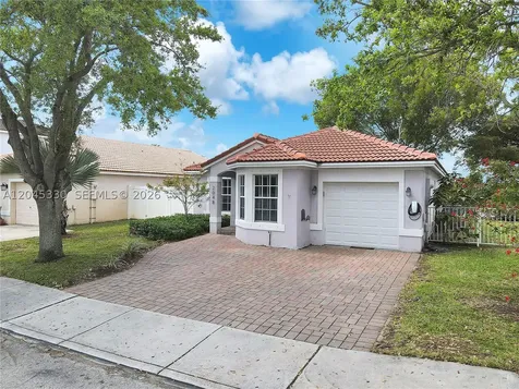 2048 NW 164th Avenue Pembroke Pines FL 33028