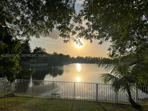 2048 NW 164th Avenue Pembroke Pines FL 33028