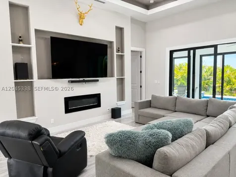 1600 SW 1st Street Cape Coral FL 33991