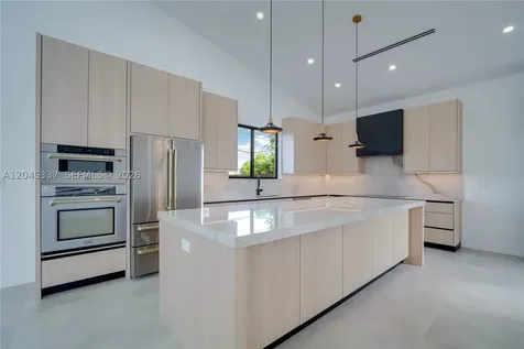 4321 SW 99th Avenue Miami FL 33165