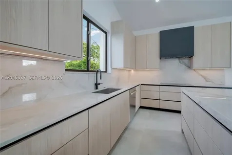 4321 SW 99th Avenue Miami FL 33165