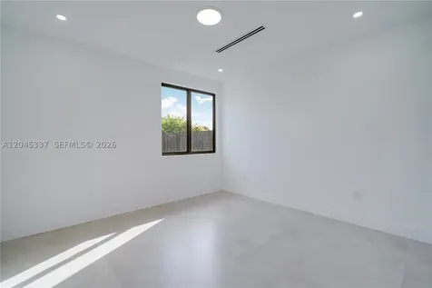 4321 SW 99th Avenue Miami FL 33165