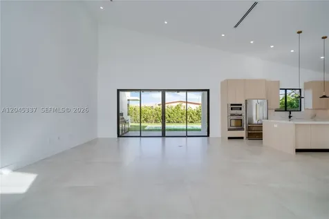 4321 SW 99th Avenue Miami FL 33165