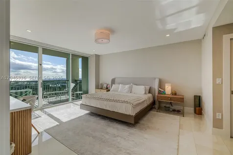 3400 SW 27th Avenue Miami FL 33133
