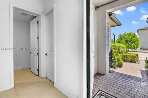 4550 SW 178th Avenue Miramar FL 33029