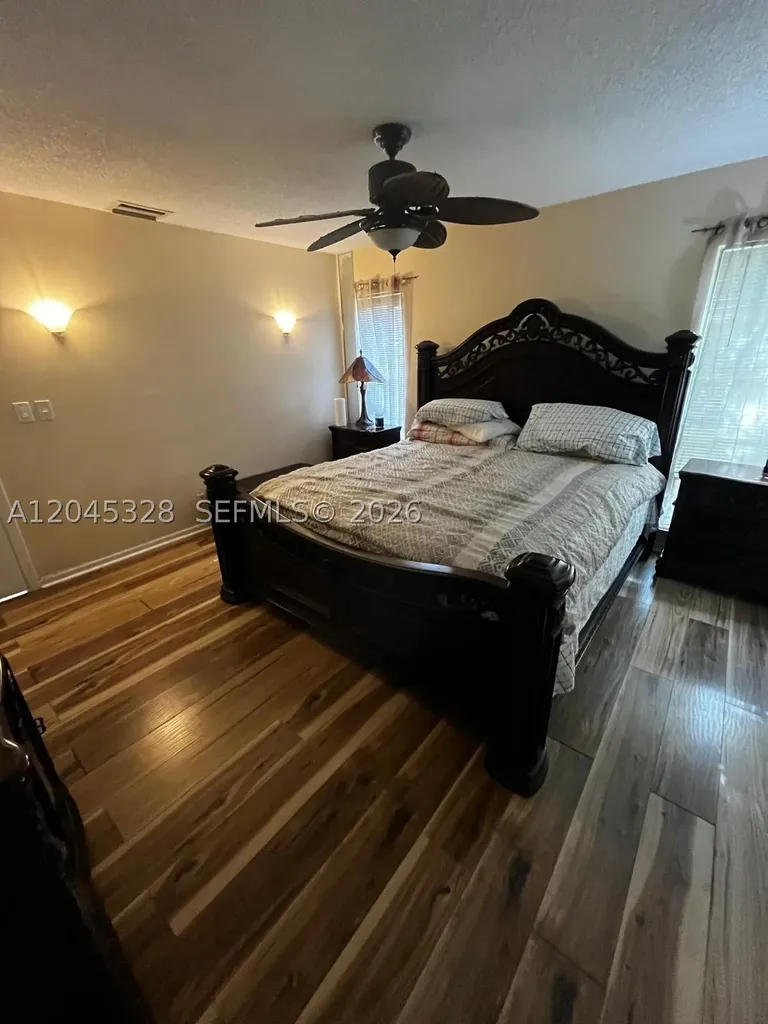 11540 NW 40th Street Coral Springs FL 33065