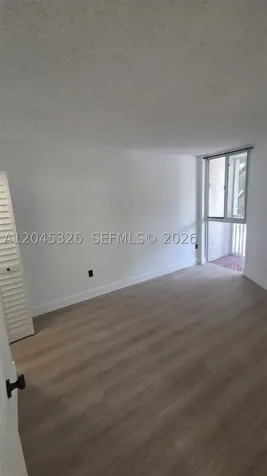 7125 NW 186th Street Hialeah FL 33015