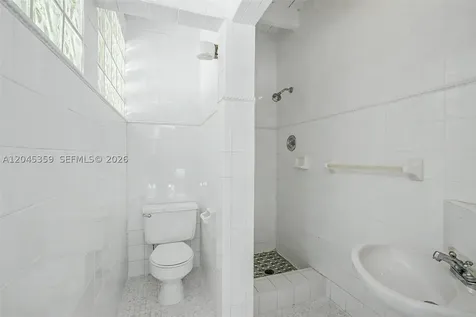 340 Atlantic Road Key Biscayne FL 33149