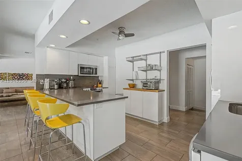 340 Atlantic Road Key Biscayne FL 33149