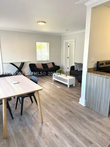 345 85 Miami Beach FL 33141