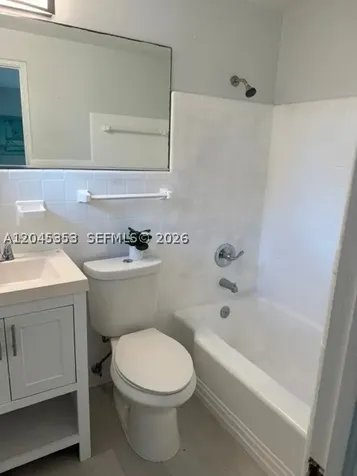 345 85 Miami Beach FL 33141