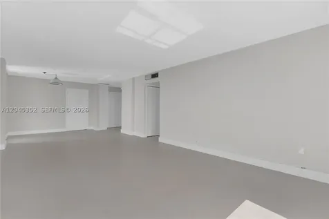 7928 West Drive North Bay Village FL 33141